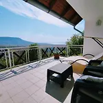 Délibáb Pensión 4*